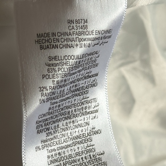 BCBGMAXAZRIA ivory cropped / bolero open front zip pocket detailing blazer sz L - Picture 7 of 7